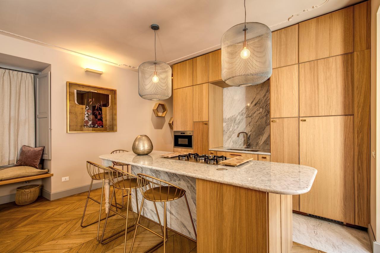 Decharme Apartment With Terrace In Monti โรม ภายนอก รูปภาพ