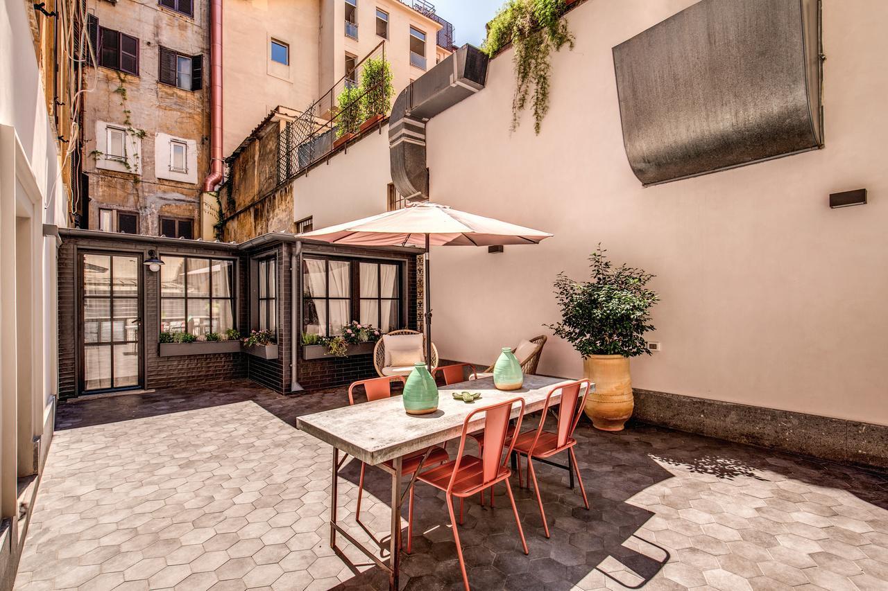Decharme Apartment With Terrace In Monti โรม ภายนอก รูปภาพ